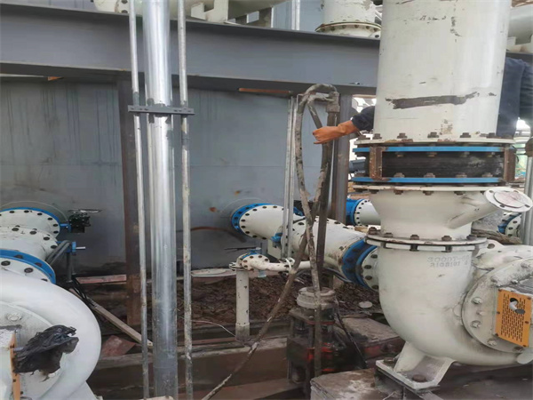 南郊设备基础沉降下沉注浆加固增加荷载